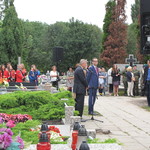 Starosta Płoński Andrzej Stolpa i Z-ca Burmistrza Teresa Kozera dziękują za przybycie uczestnikom uroczystości