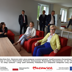 Radni Powiatu Płońskiego oraz Starosta Płoński oglądają mieszkania rodzinkowe